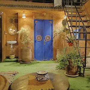 Be Nomad Hostel